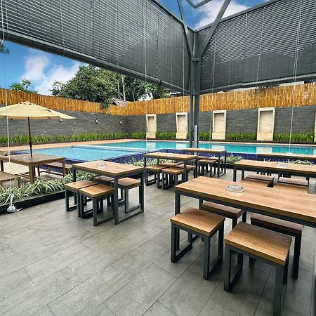 Yasmin Hotel Karawaci Тангеранг Экстерьер фото