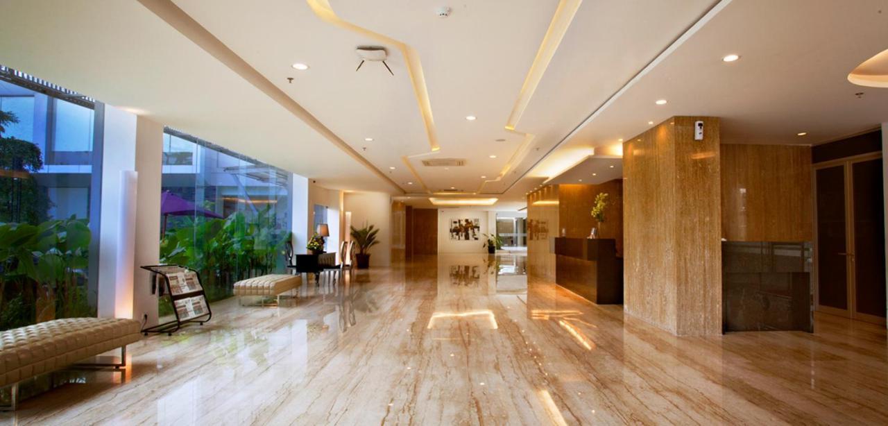 Yasmin Hotel Karawaci Тангеранг Экстерьер фото